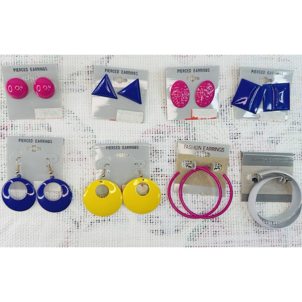Vintage Lot Of Colorful Costume Jewlery Earrings